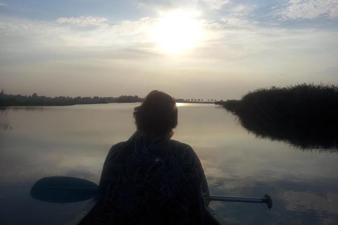 Small-Group Guided Sunset Canoe Tour in Waterland with Dinner - The Expertise and Warmth of the Guide