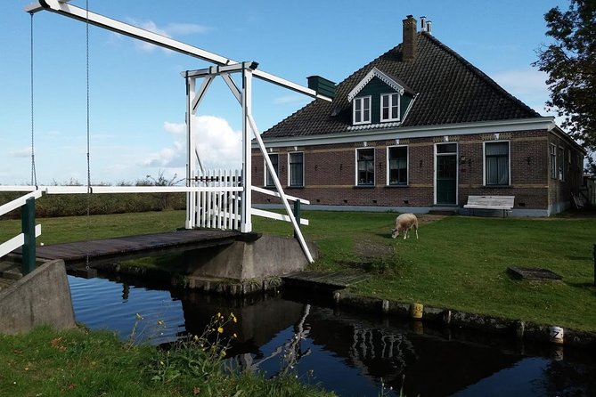 Small-Group Guided Sunset Canoe Tour in Waterland with Dinner - Who Will Enjoy This Tour?