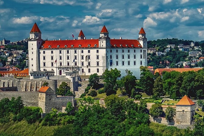 Small Group Half Day Tour from Vienna to Bratislava - Key Points