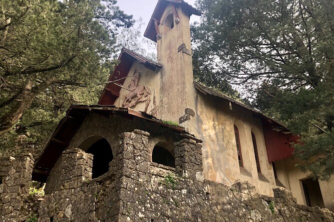 Small Group Hiking from Salakos to Profitis Ilias - Visiting the Historic Villa and Its Chapel