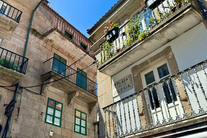 Small Group Historic Walking Tour of Vigo - Discovering the Charm of Praza da Pedra