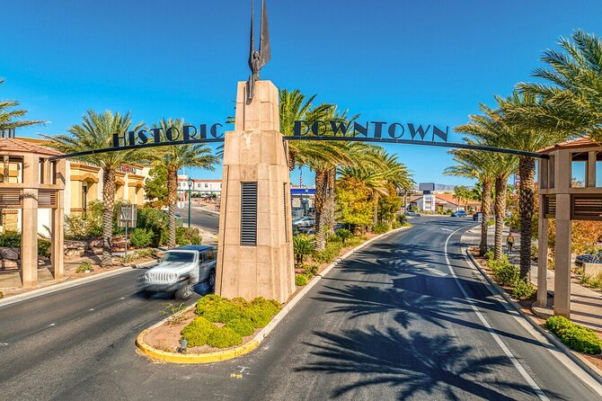 Small Group Hoover Dam, Powerplant and O'Callahan Bridge Tour - Inside the Hoover Dam Power Plant