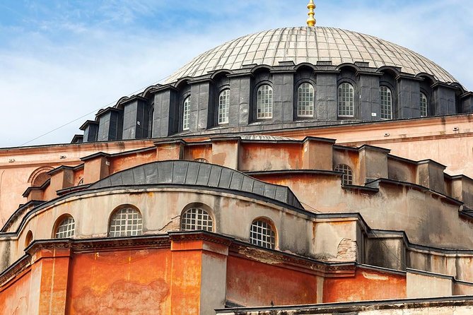 Small Group Istanbul Full-Day Shore Excursion: Hagia Sophia, Topkapi Palace, Blue Mosque, Hippodrome and Grand Bazaar - Logistics and Group Size: How the Tour Runs