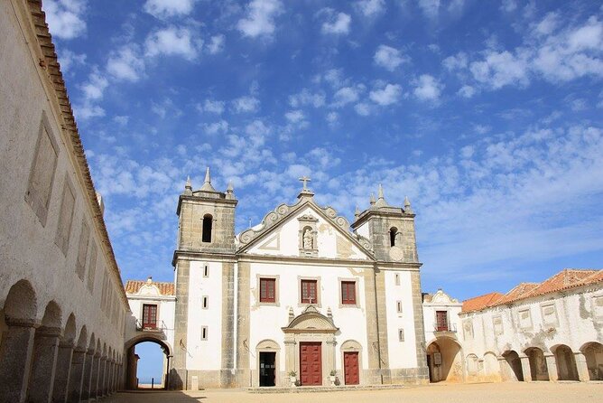 Small Group Jeep Tour from Castelo to Cabo Espichel - Logistics: Meeting Point, Group Size, and Accessibility