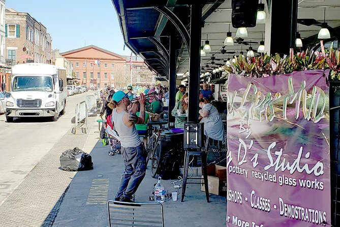 Small Group Local's Guide to the French Quarter Tour - Small Group Tour Led by Knowledgeable Guides in the French Quarter