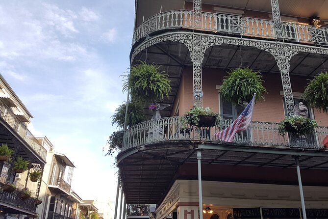 Small Group Local's Guide to the French Quarter Tour - Timing, Pacing, and Crowd Considerations