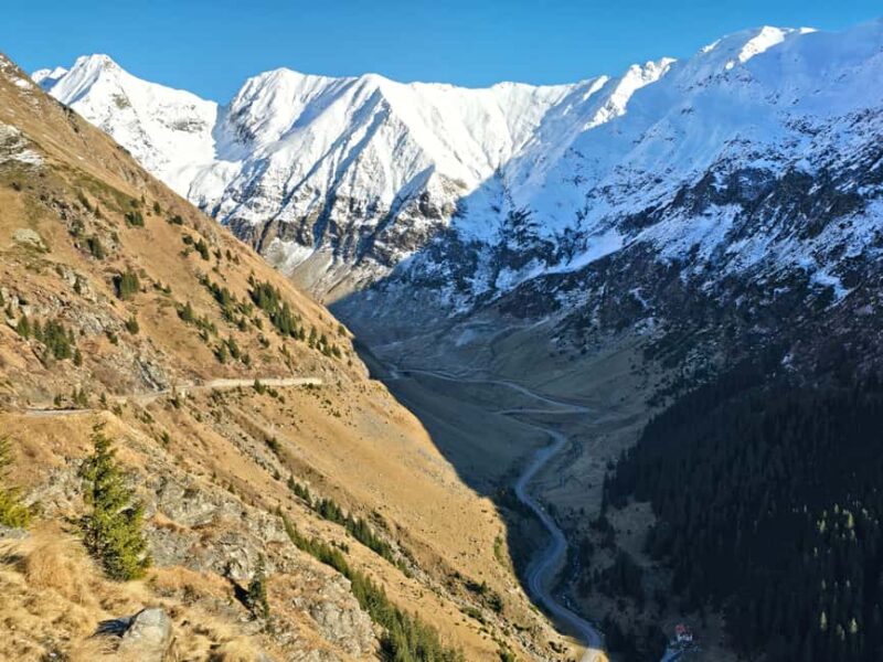 Small group max 7 - Top Gear Road - Transfgran Highway - Lunch at a Local Restaurant