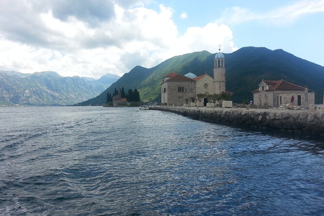 Small group Montenegro Tour for Cruise Passengers - Exploring Budva’s Old Town and Its Vibrant Atmosphere