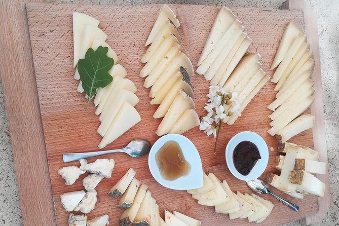 Small-Group Montepulciano and Pienza Day Trip from Siena - Wine Tasting and the Charm of Piazza Grande