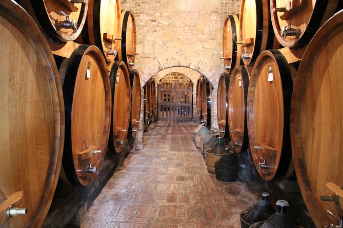 Small-Group Montepulciano and Pienza Day Trip from Siena - Practicalities: Logistics and Group Size