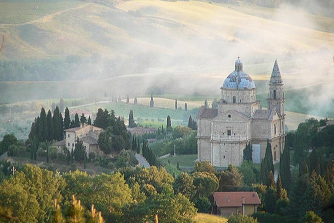 Small-Group Montepulciano and Pienza Day Trip from Siena - The Role of Guides and Customer Experience