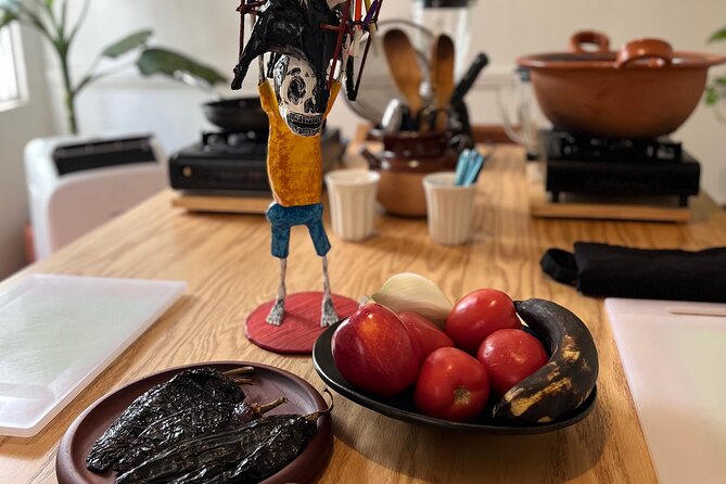 Small Group Multi Variety Mole Cooking Class in La Condesa - Exploring the Location: La Condesa Home and Its Atmosphere