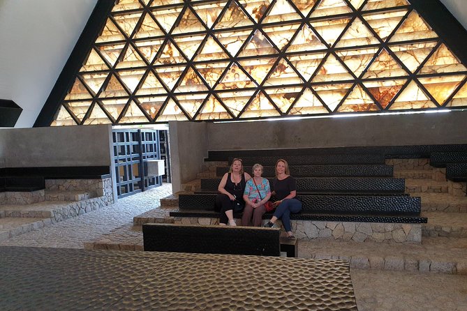 Small-Group or Private All Inclusive 4 Hours City Tour & Divers - Exploring Acapulco’s Scenic Bay from Bahia de Puerto Marques