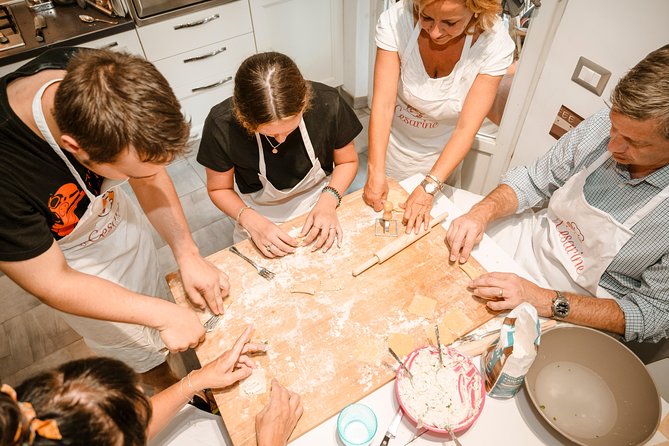 Small group Pasta and Tiramisu class in Riomaggiore - Included Beverages and Tasting Experience