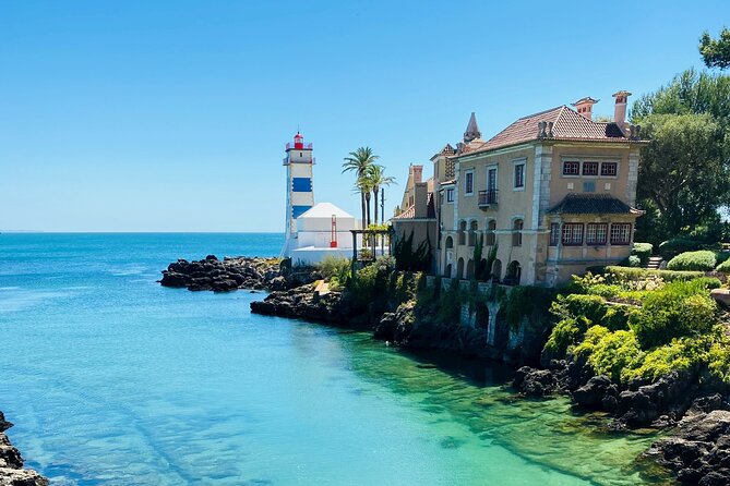 Small Group Pena Palace, Sintra, Regaleira and Cascais - Relaxing in Cascais’ Seaside Charm