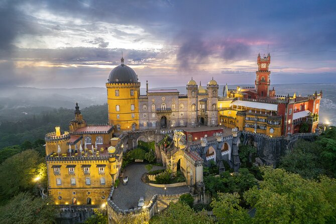Small Group Pena Palace, Sintra, Regaleira and Cascais - Practical Details and Customer Experiences
