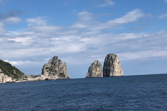 Small-group Positano Capri - Scenic Views of the Natural Arch and Faraglioni Rocks