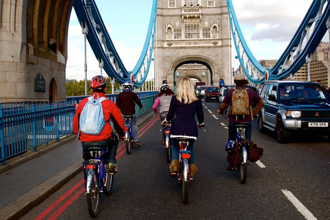 Small-Group River Thames Bike Tour - Highlights of Borough Market