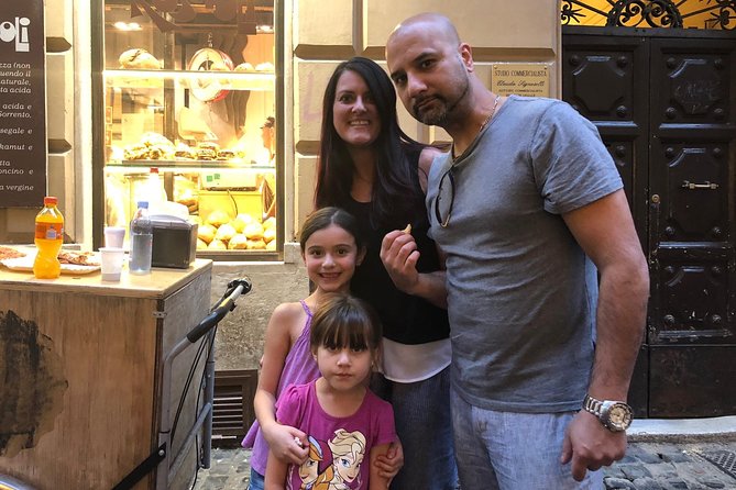 Small Group Rome Night Tour for Kids & Families w Gelato Pizza & Must-see Sites - Tasting Roman-Style Pizza at Antico Forno Roscioli