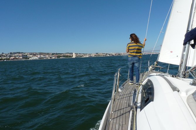 Small-Group Sailing Tour on the Tagus River from Lisbon - Comparing This Tour to Other Lisbon Water Activities