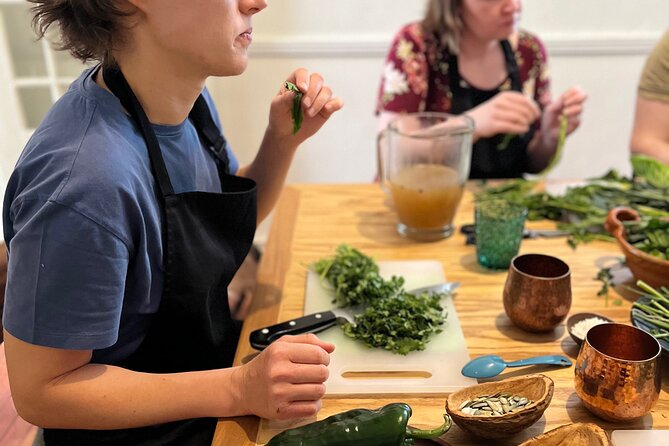 Small Group Salsa and Tortillas Class in La Condesa - Making Five Salsas from Scratch