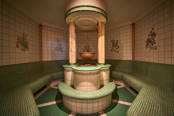 Small-Group Saxon Switzerland NP Easy Tour & Unlimited Thermal Baths - Crossing the Border into Germany Hassle-Free