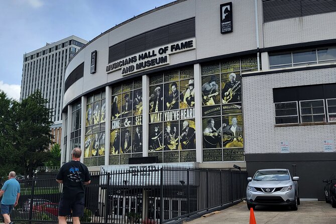 Small-Group Sightseeing Driving Tour of Nashville - Exploring Marathon Village and Music Row