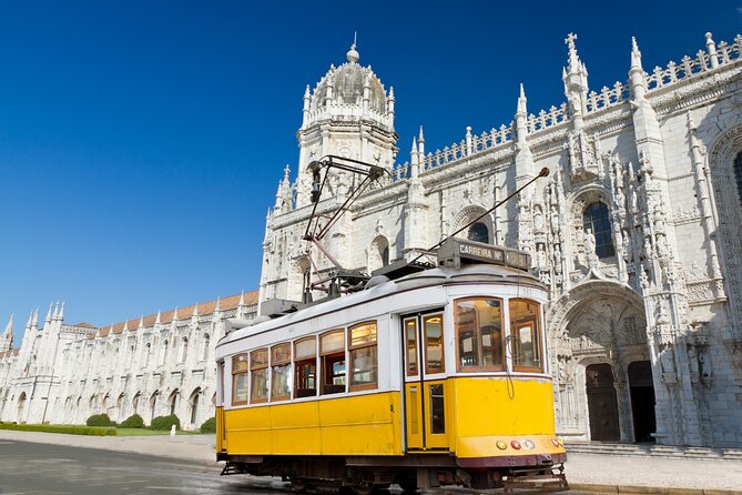 Small Group Sintra, Pena Palace, Belém and Cascais - Cascais: Coastal Charm and Guided Insights