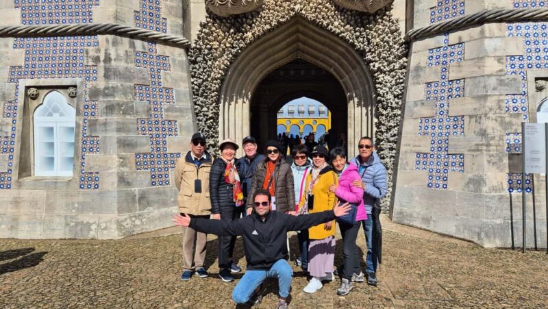 Small Group: Sintra, Pena Palace, Moorish Castle & Cascais - Key Points