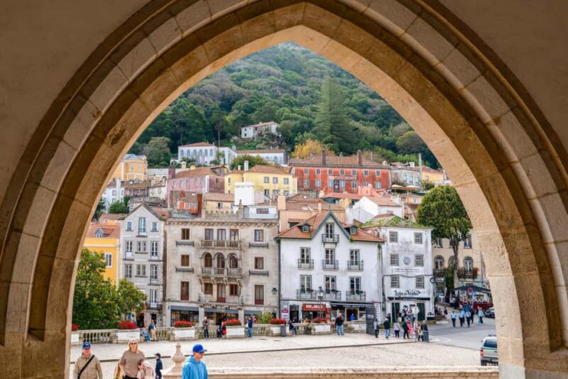 Small Group: Sintra, Pena Palace, Moorish Castle & Cascais - Frequently Asked Questions