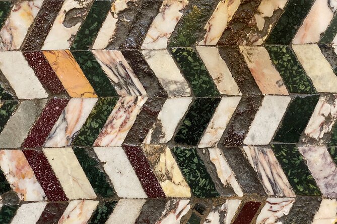 Small-Group Tour at Underground Temples of St. Clement's Basilica - Optional Visit to Basilica di Santo Stefano Rotondo