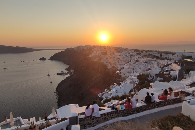 Small-Group Tour: Authentic Santorini in Just 5 Hours - Beach and Vineyard Experiences