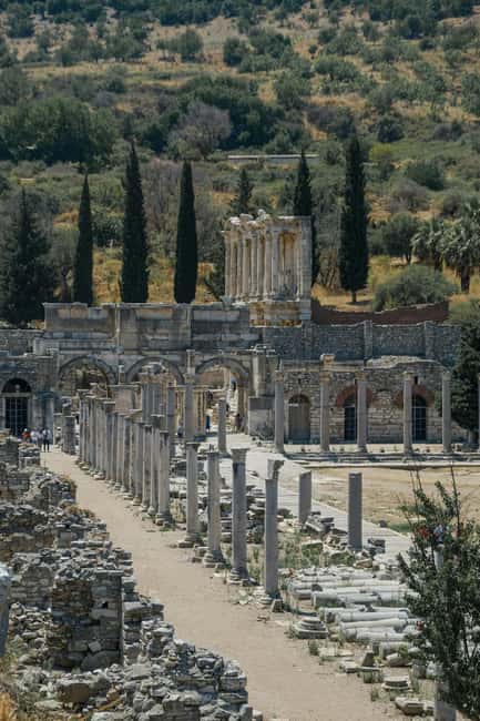 Small Group Tour Day Trip to Ephesus from Istanbul by Plane - Logistics and Pickup Options for Convenience