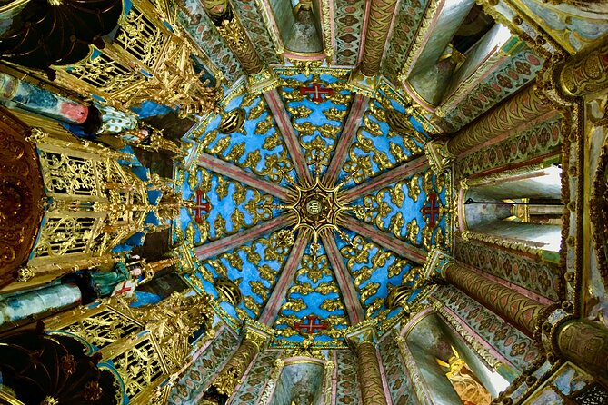 Small-Group Tour from Lisbon to Tomar Knights Templar History - Lunch Break at a Local Restaurant