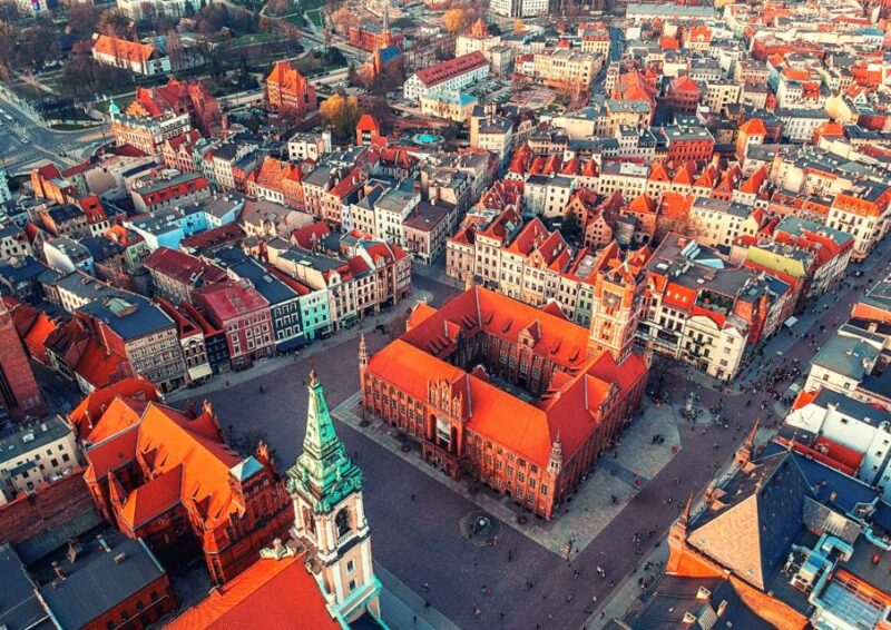 Small-Group Tour from Warsaw to Torun with Lunch - The Tour’s Focus: Small Group, Big Experience