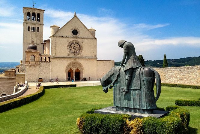 Small Group Tour of Assisi and St. Francis Basilica - Inside the UNESCO-Listed Basilica di San Francesco