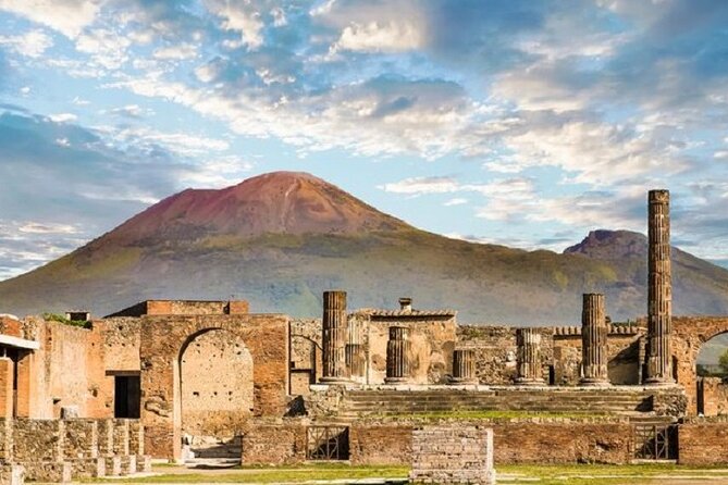 Small Group Tour Pompeii and Herculaneum from Rome - The Challenges of the Tour Experience