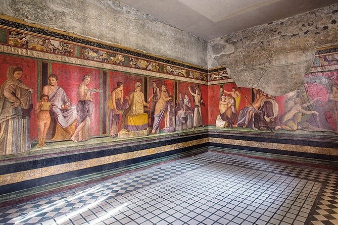 Small Group Tour Pompeii and Herculaneum from Rome - Who Should Consider This Tour