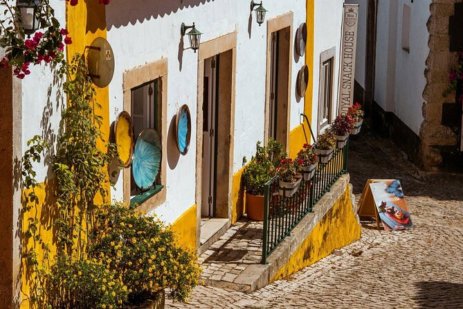 Small-Group Tour to Fatima, Nazareth, and Óbidos from Lisbon - Nazaré’s Artistic Crafts and Coastal Charm