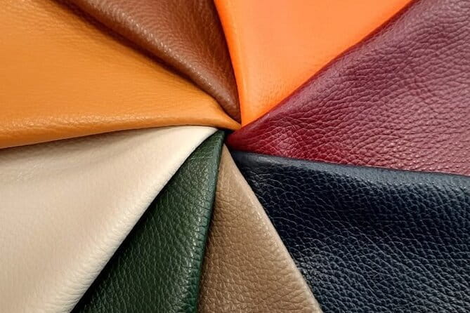 Small Group Uffizi & Accademia Museum with Walking Tour - Practical Details: Meeting Point, Pacing, and Accessibility