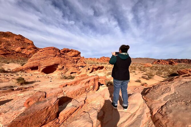 Small Group Valley of Fire Half Day Hiking Tour from Las Vegas - Key Points