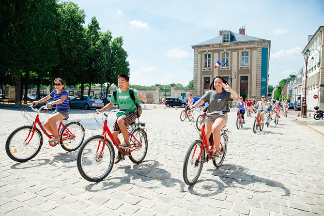 Small Group VIP Versailles Bike Tour from Paris with King's Apartments Access - Private Visits to Marie Antoinette’s Retreats