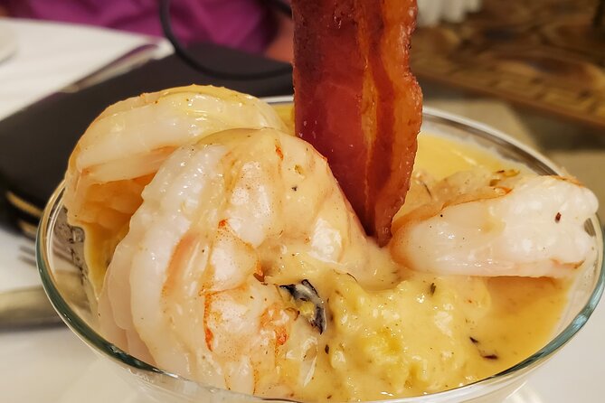 Small-Group Walking Tour in Greenville with Breakfast - Walking Through Downtown Greenville