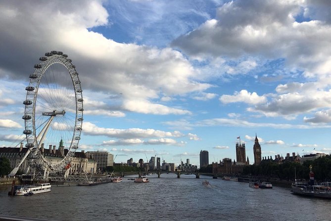 Small Group Walking Tour: London in One Day - The main 30+ Sights - Exploring London’s Historic Thames and Borough Market