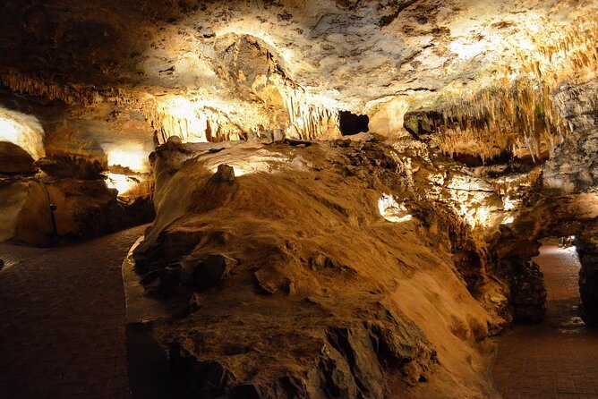 Small Group Washington DC to Shenandoah &Luray Caverns 1-Day Trip - Convenient Pickup Points and Small-Group Comfort