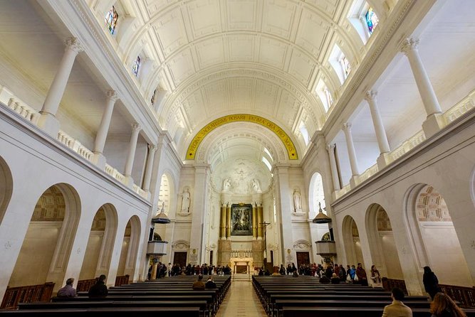 SMALL GROUP(2-6pax) Lisbon to Obidos+Fatima+Nazare) PRIVATE TOUR - The Convenience of Hotel Pickup and Flexible Timing