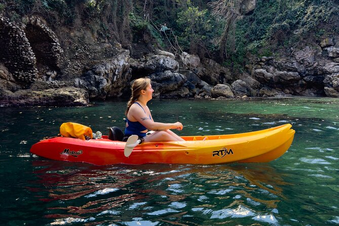Small groups Kayak tour from Sorrento to Bagni Regina Giovanna - What’s Included in Your Kayak Tour
