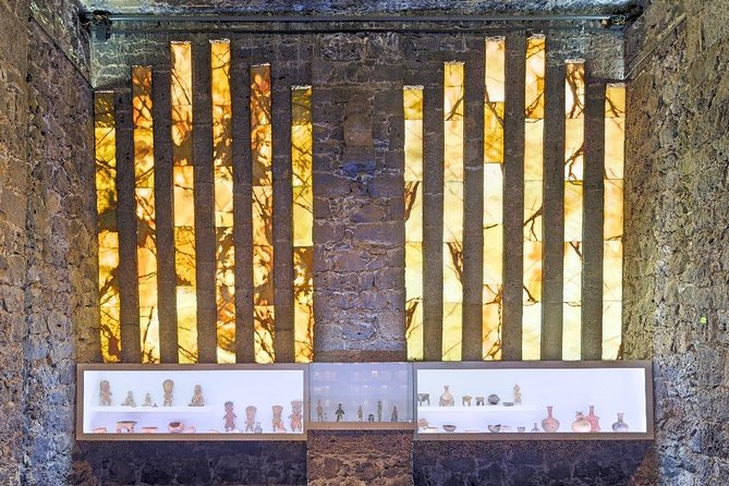 Small VIP Group: Frida Kahlo and Diego Rivera Legacy - Expert Guides and Customer Praise