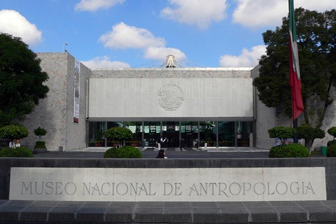 Small VIP Group: The Ultimate Mexico City Tour - Visiting the Oldest Hotel and Historic Streets