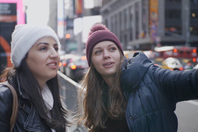 Smartphone-Guided Walking Tour of D.C. Monuments Hidden Stories - Key Points